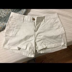 Size 2 Old Navy shorts! Never been worn.